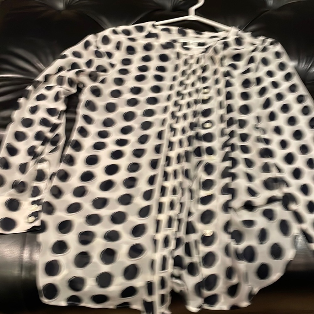 Banana Republic elegant cream and navy blouse- never worn. Size Medium